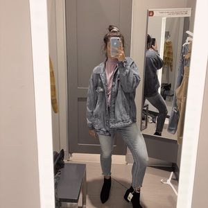 Meet your Posher, Abby